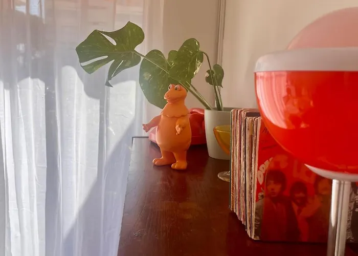 A Deux Pas De L'eau *